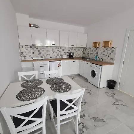 Dolphin * ابزور