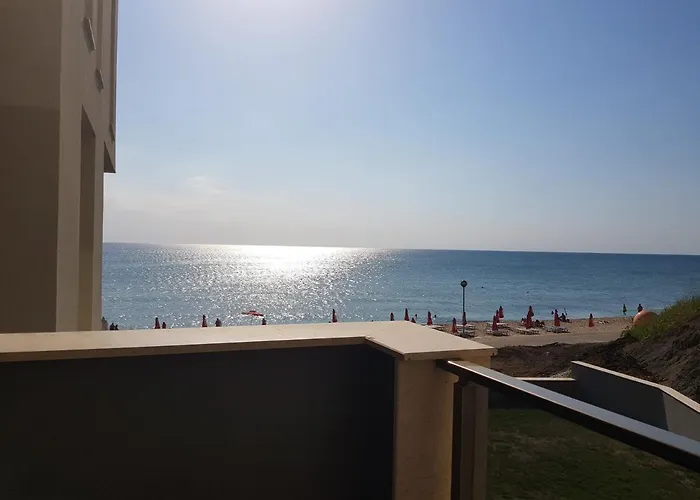 Dolphin Appartamento Obzor